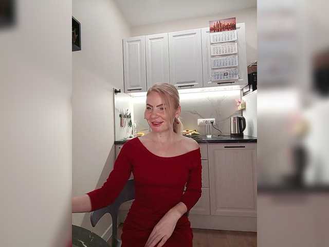 miss-1m's BongaCams show and profile