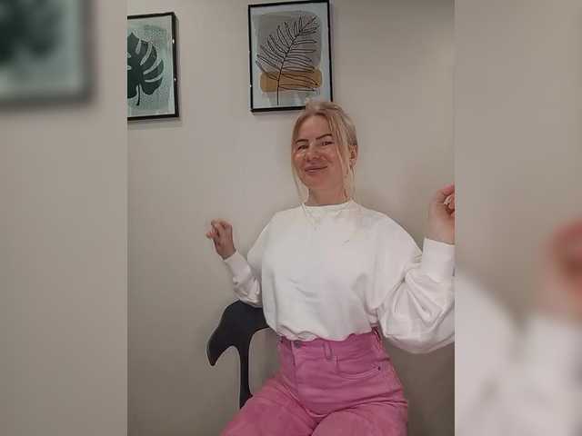 miss-1m's BongaCams show and profile