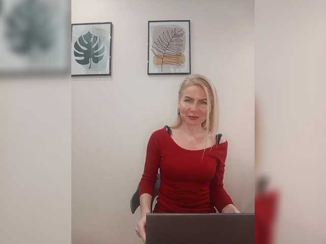 miss-1m's BongaCams show and profile