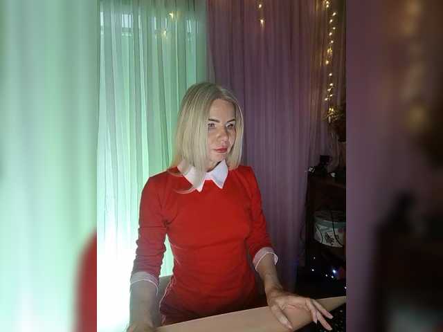 miss-1m's BongaCams show and profile