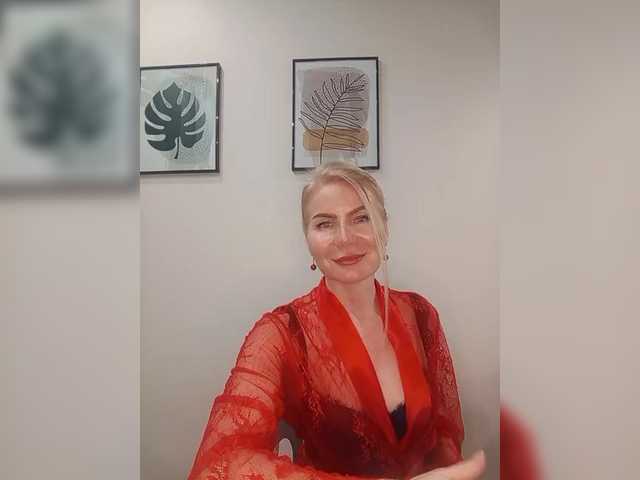 miss-1m's BongaCams show and profile