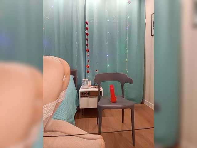 miss-1m's BongaCams show and profile