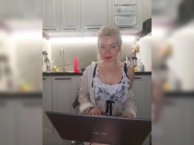 miss-1m's BongaCams show and profile