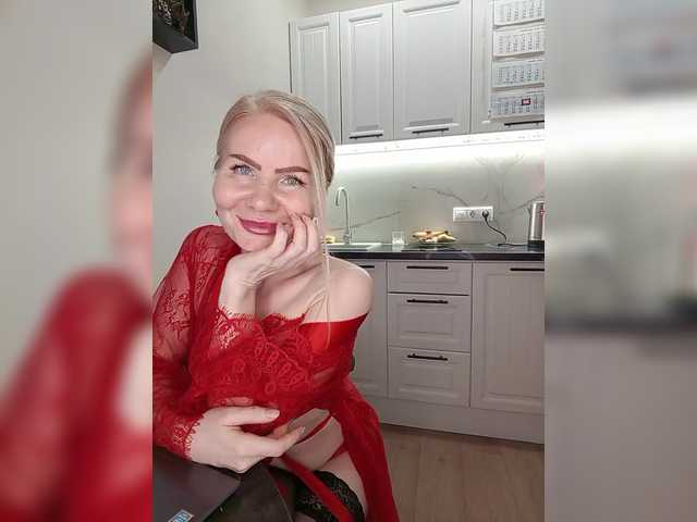 miss-1m's BongaCams show and profile