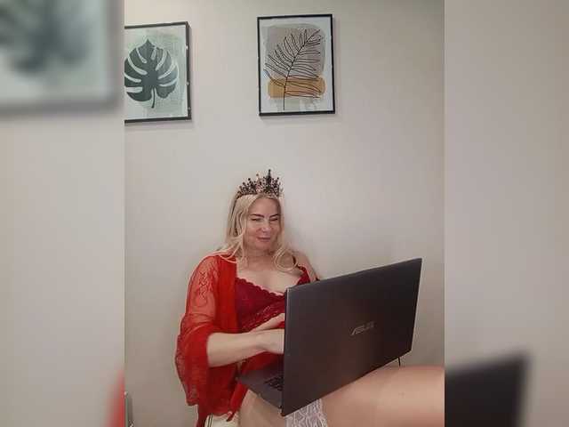 miss-1m's BongaCams show and profile