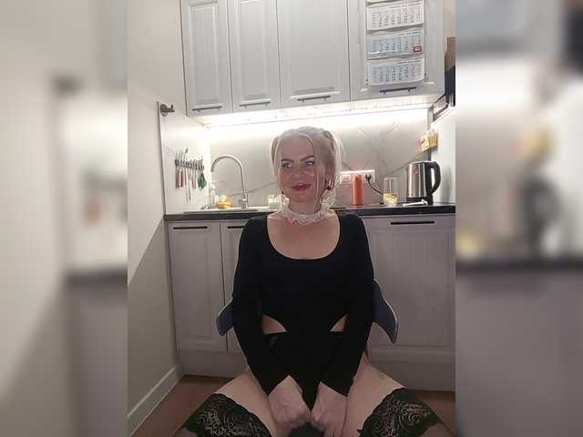 miss-1m's BongaCams profile