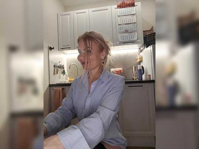 miss-1m's BongaCams show and profile