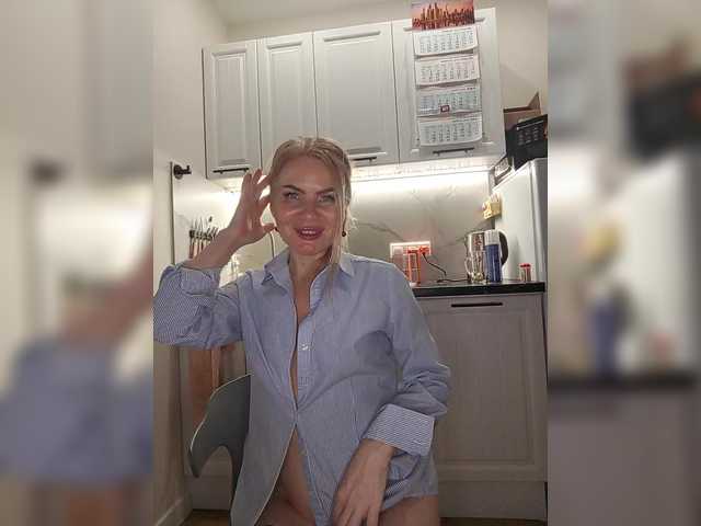 miss-1m's BongaCams show and profile