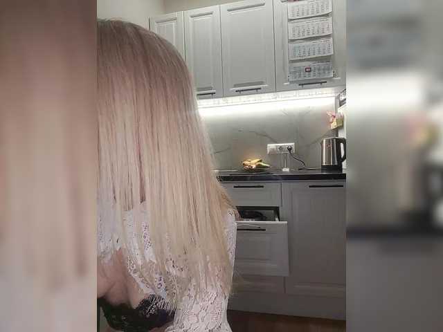 miss-1m's BongaCams show and profile