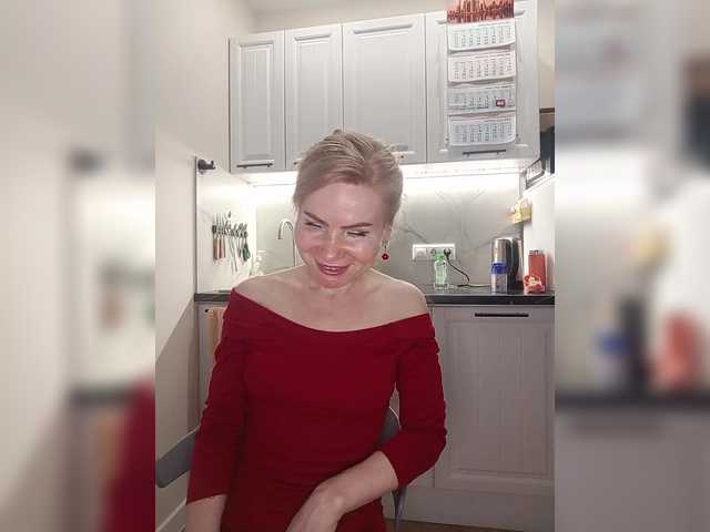 miss-1m's BongaCams show and profile