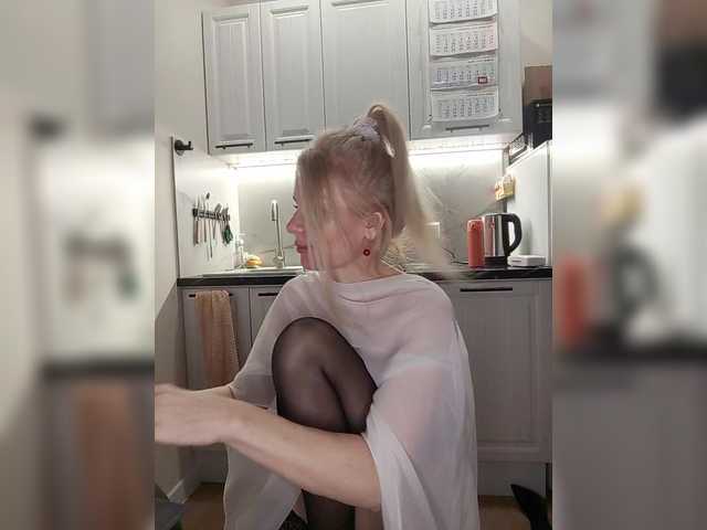 miss-1m's BongaCams show and profile