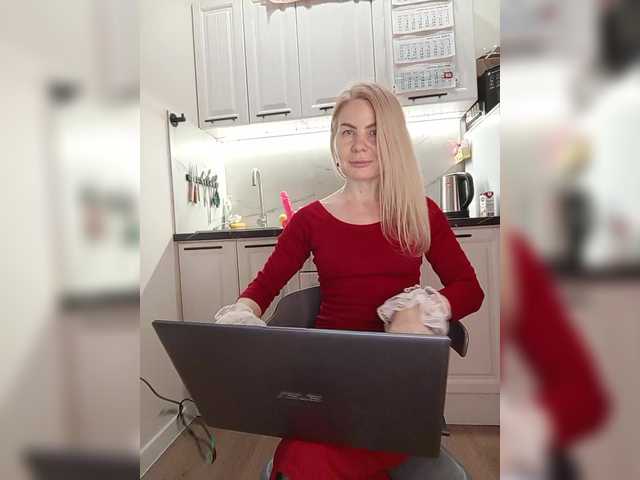 miss-1m's BongaCams show and profile