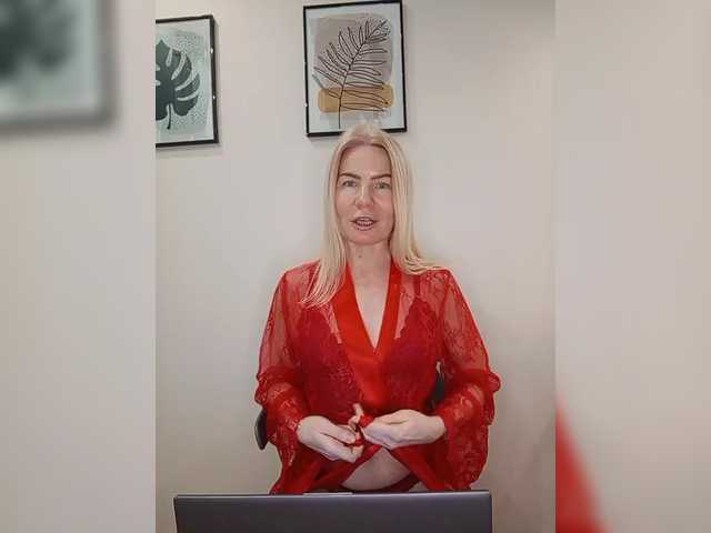 miss-1m's BongaCams show and profile