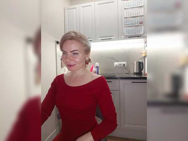 miss-1m's BongaCams show and profile