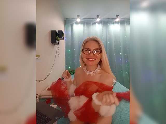 miss-1m's BongaCams show and profile