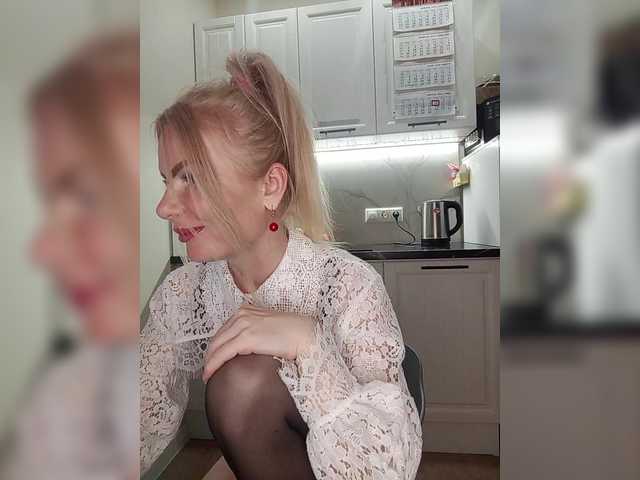 miss-1m's BongaCams show and profile