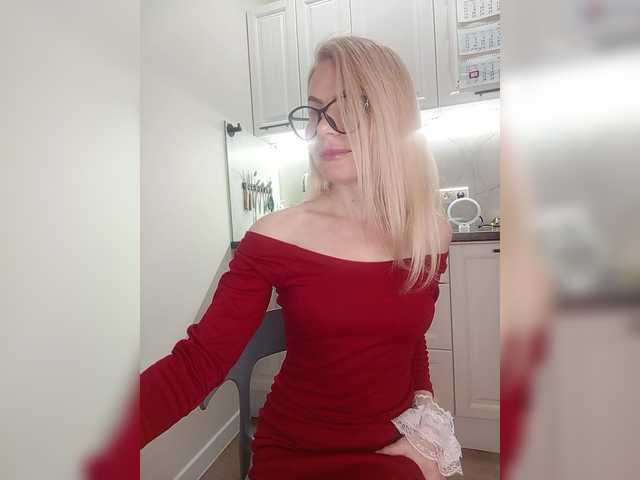 miss-1m's BongaCams show and profile