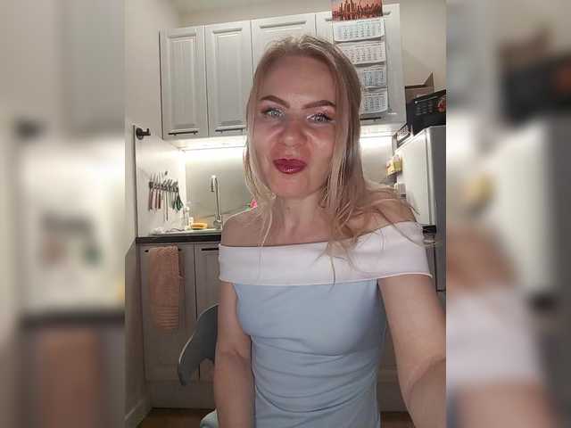 miss-1m's BongaCams show and profile