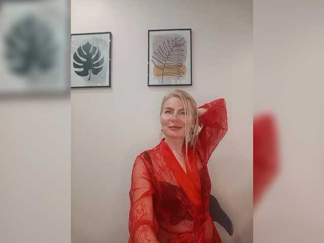 miss-1m's BongaCams show and profile