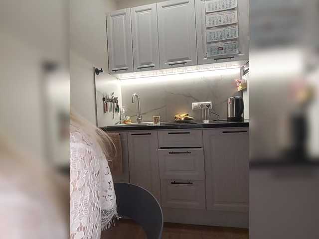 miss-1m's BongaCams show and profile