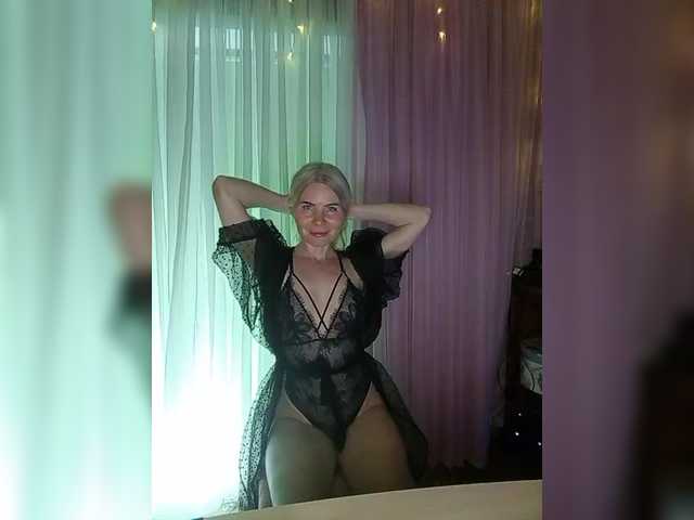 miss-1m's BongaCams show and profile