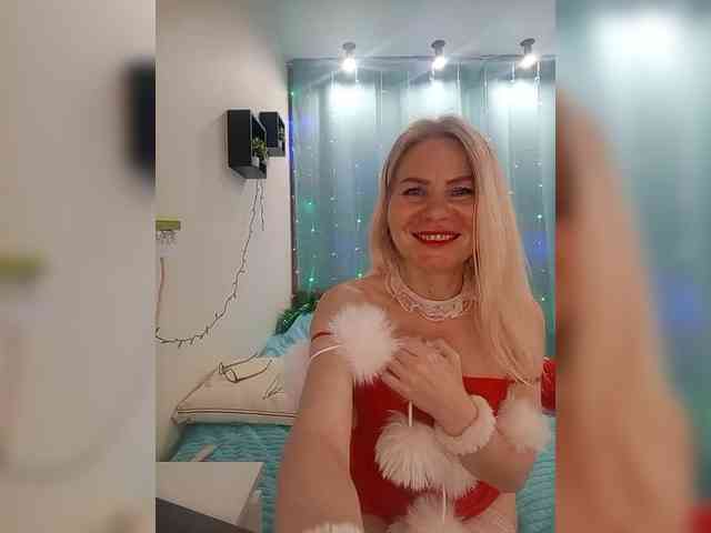 YourOldGirlfriend webcam