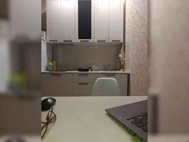 LadyMin webcam