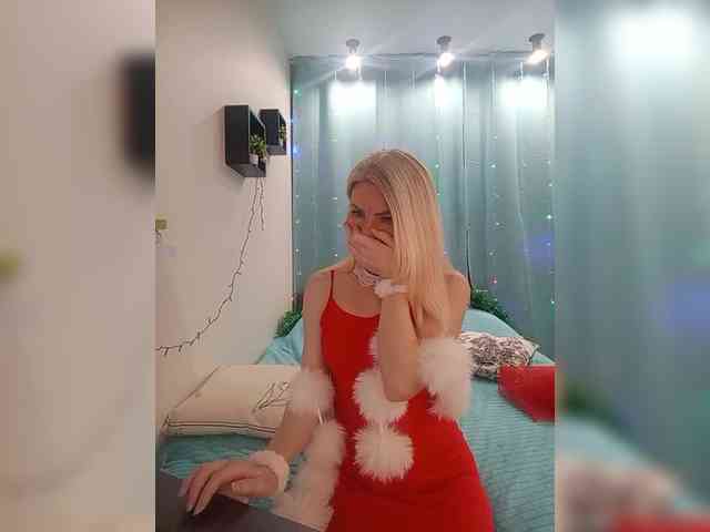 YourOldGirlfriend webcam