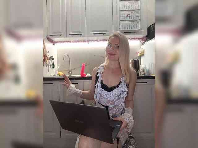 miss-1m Live Webcam on BongaCams