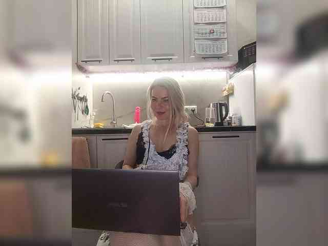 private live web cam Miss-1m