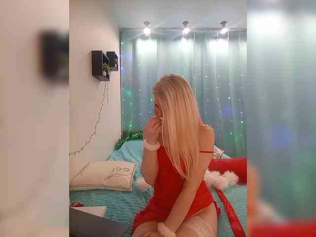 YourOldGirlfriend webcam