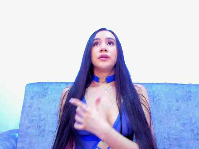 Niki-White webcam