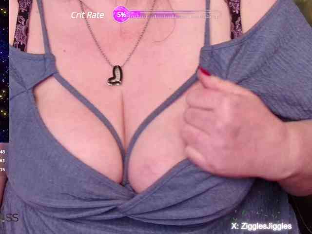 ZigglesJiggles Live Webcam on BongaCams