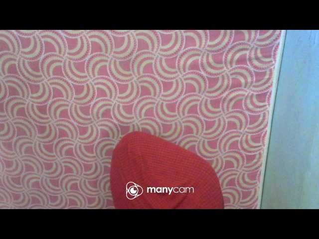 Hotchicxxx's BongaCams show and profile