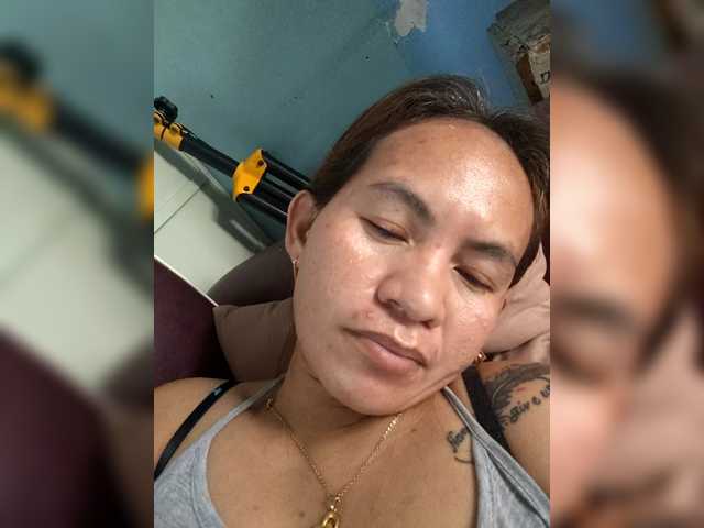 Misslyla002 webcam bongacams model stream image