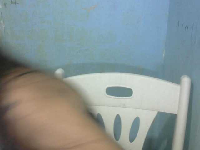 Hotchicxxx's BongaCams show and profile