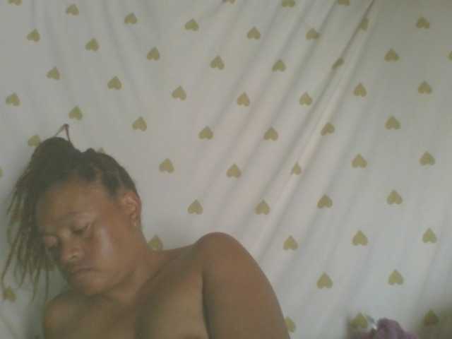 LorahXVane's BongaCams show and profile