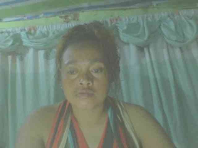 LorahXVane webcam