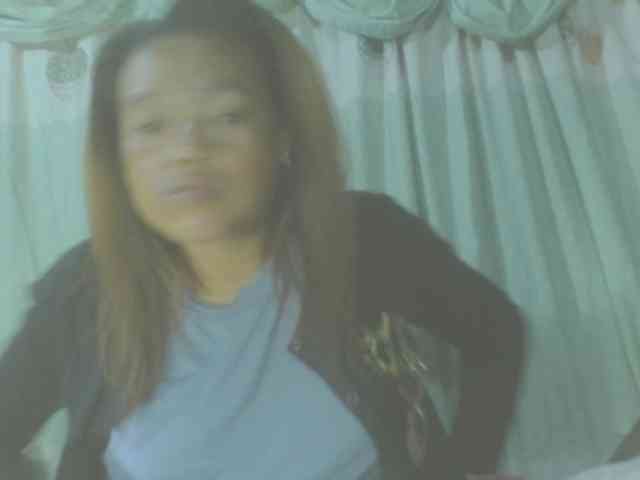 LorahXVane webcam