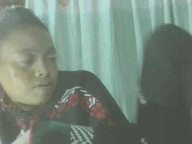 LorahXVane webcam