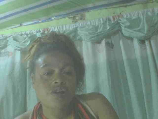 LorahXVane webcam