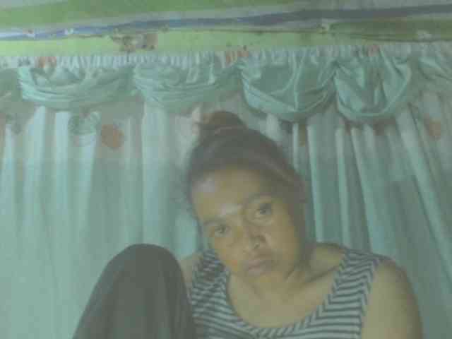 LorahXVane webcam