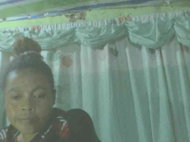 LorahXVane webcam