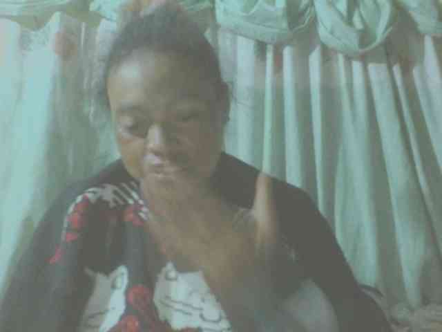 LorahXVane webcam