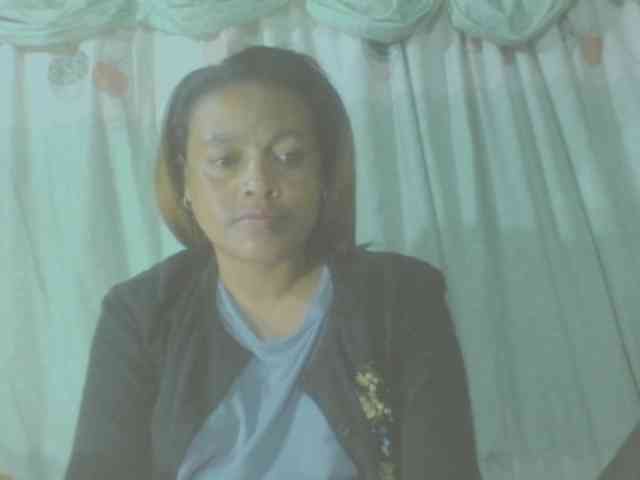 LorahXVane webcam
