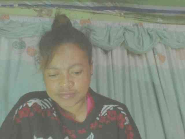 LorahXVane webcam