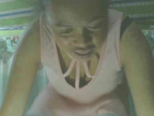 LorahXVane webcam