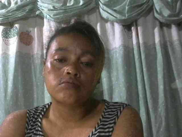 LorahXVane webcam