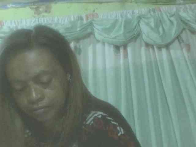 LorahXVane webcam