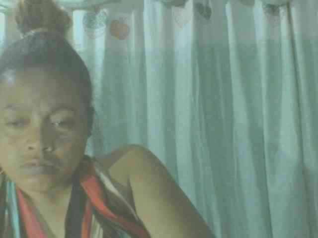 LorahXVane webcam